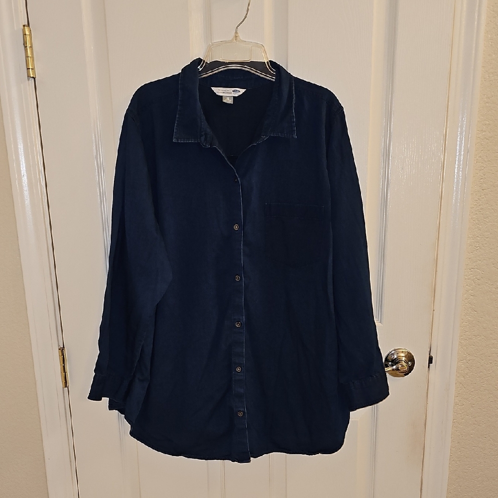 Old Navy Women's Classic Blue Shirt
